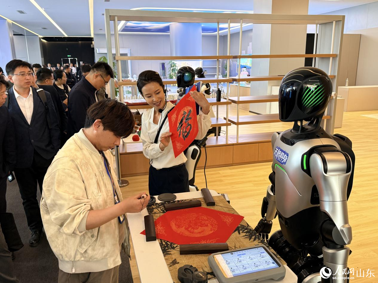 ������Աչʾ��������д�ĸ��֡� ������ ��������